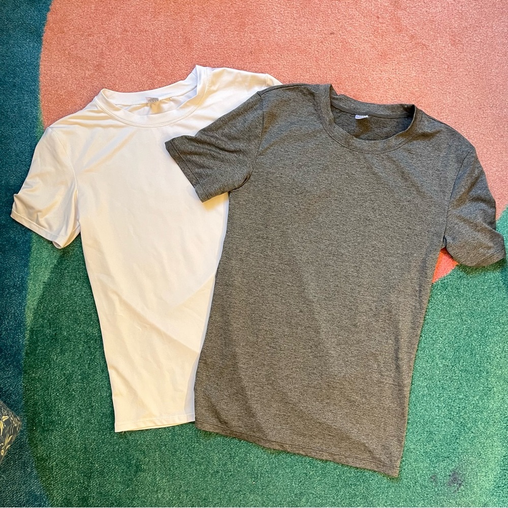 Bundle Men’s Workout Shirts Short Sleeves Crew Neck Stretch White Gray Small